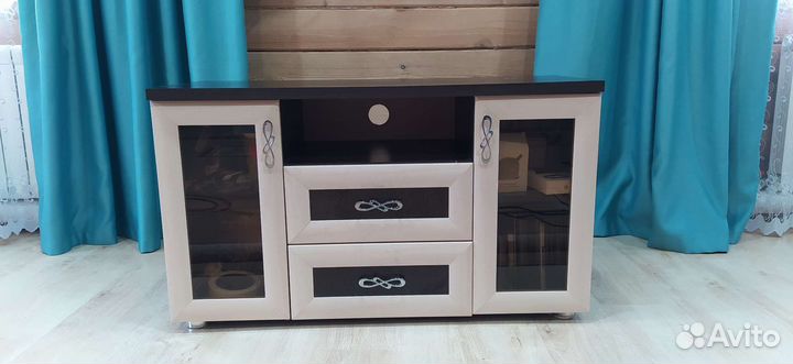 Тумба под телевизор бу