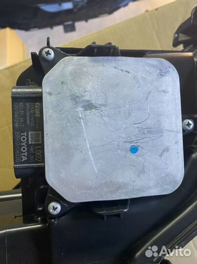 Тойота Камри 70,75,фары лед, правая левая