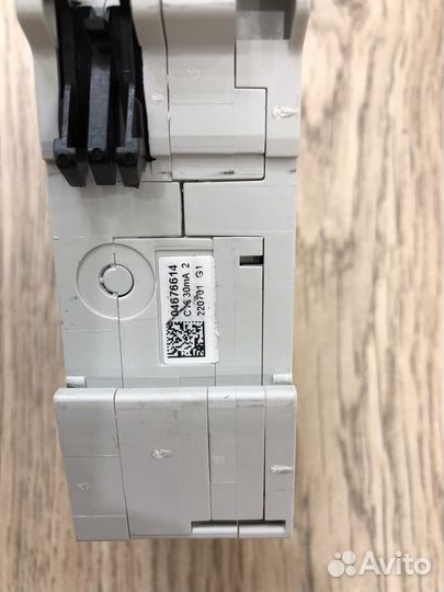 Автомат дифференциальный ABB DS201 16А