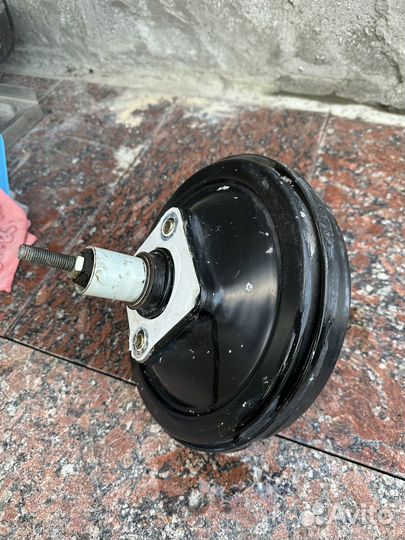 Вакуумный усилитель тормозов vag Passat b5