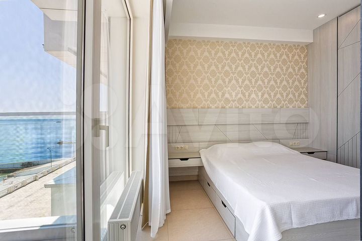 1-к. квартира, 42 м², 4/9 эт.