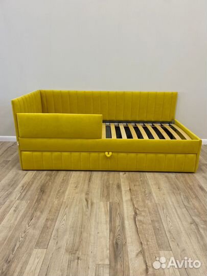 Детская кровать - диван
