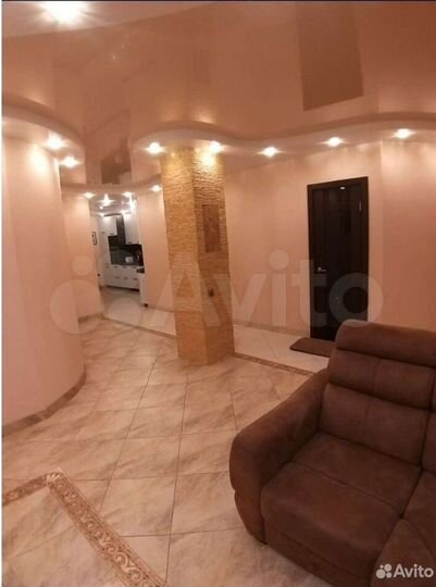 3-к. квартира, 91 м², 17/20 эт.