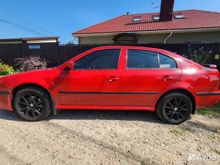 Skoda Octavia 1.8 МТ, 2008, 261 500 км