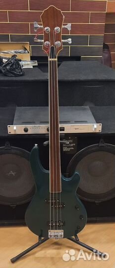 Бас-Гитара безладовый Джаз Бас 4 Струны Pro