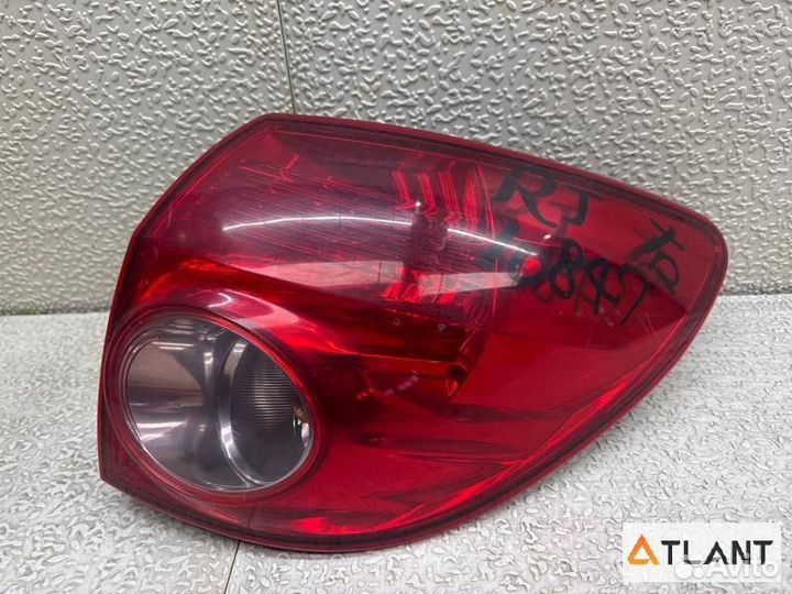 Стоп-сигнал задний правый nissan AD