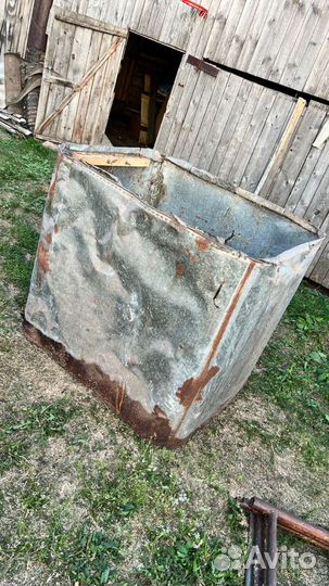 Емкость металлическая для зерна