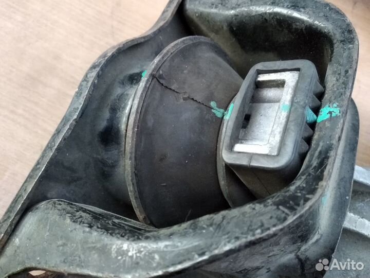 Подушка двигателя Nissan X-Trail Т31