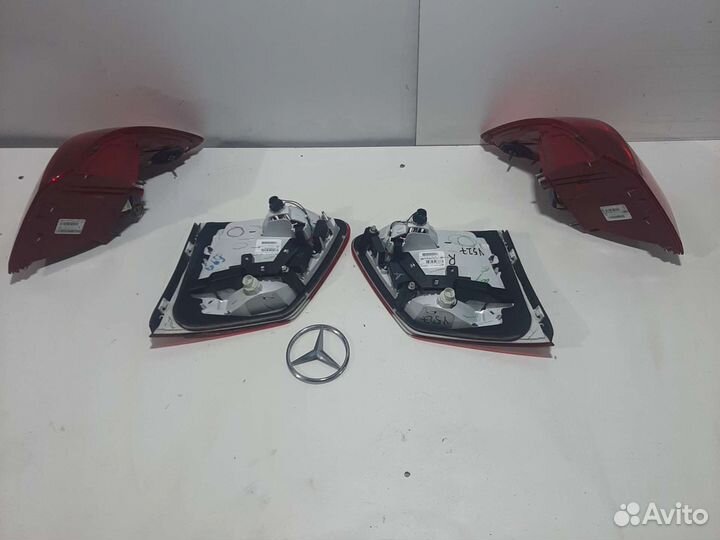 Фонарь задний mercedes gl166 Америка