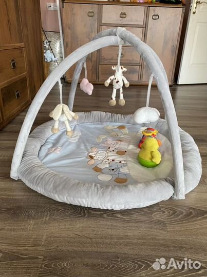 Развивающий коврик