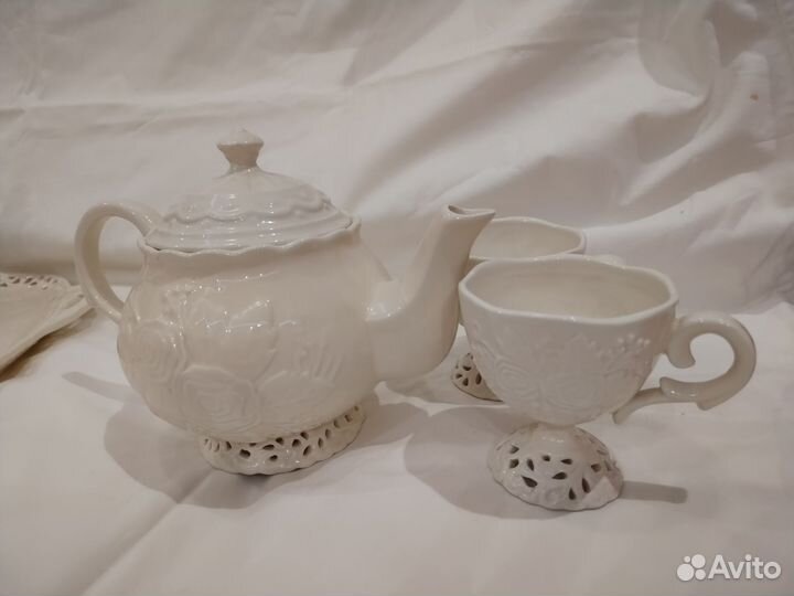 Фарфоровый сервиз фирмы Duncan (Англия)