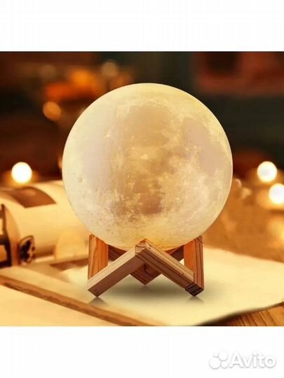 Светильник настольный