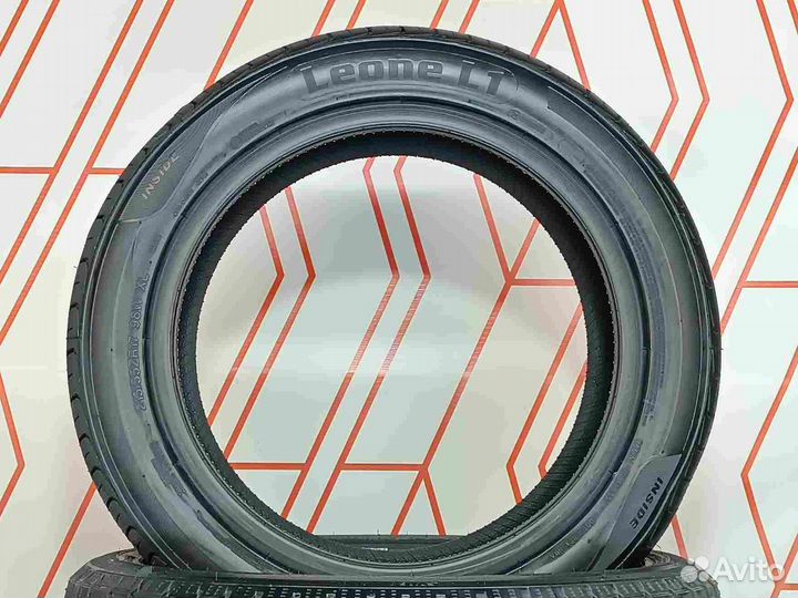 Massimo Leone L1 215/55 R17 98W