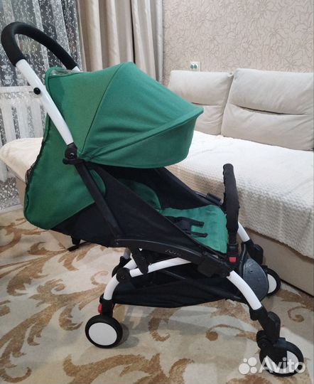 Прогулочная коляска yoya