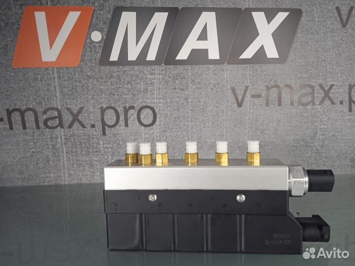 Блок клапанов пневмоподвески для Mercedes W220