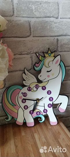 Часики в детскую