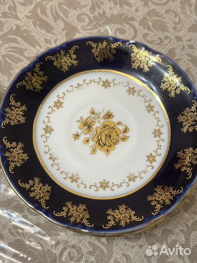 Блюдце чехия золотая роза