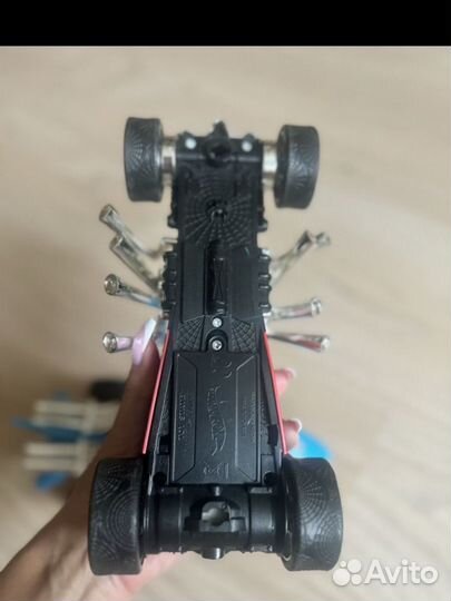 Hot wheels машина паук