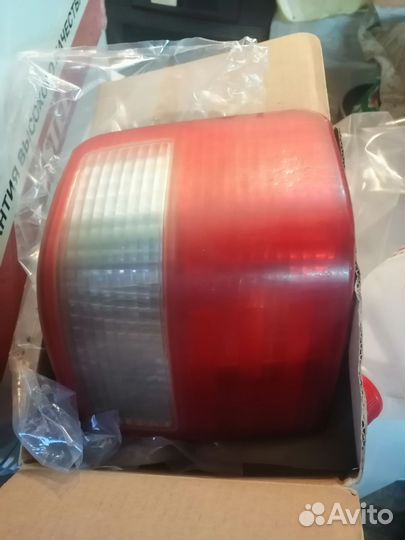 Задние фонари audi 100