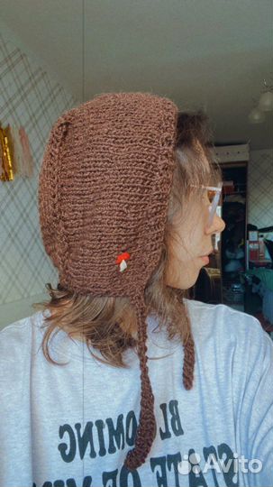 Чепчик женский