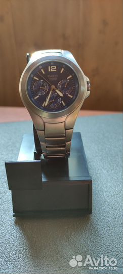 Casio lin 300 titanium