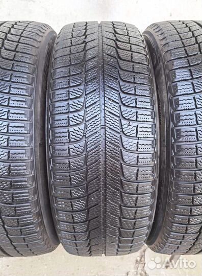 Michelin X-Ice XI3 215/60 R17 98V