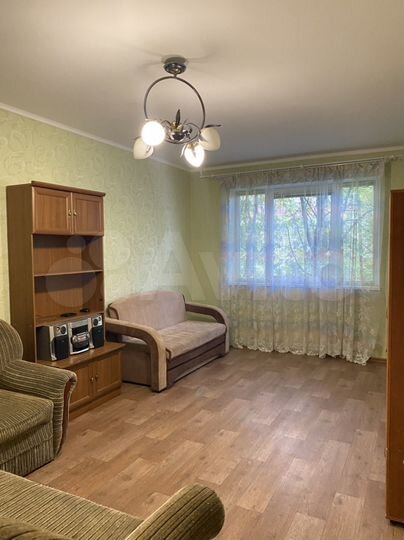 1-к. квартира, 42 м², 1/9 эт.