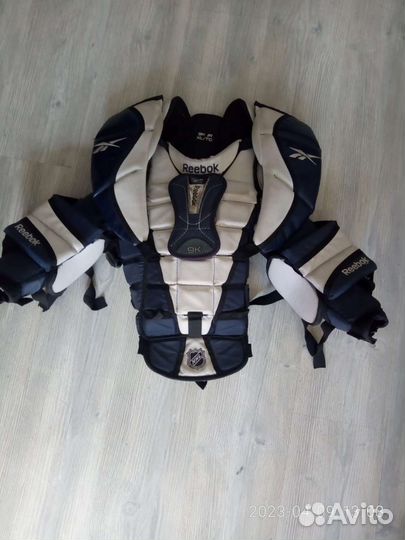 Вратарский нагрудник