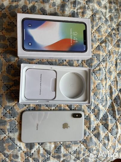 iPhone X, 64 ГБ
