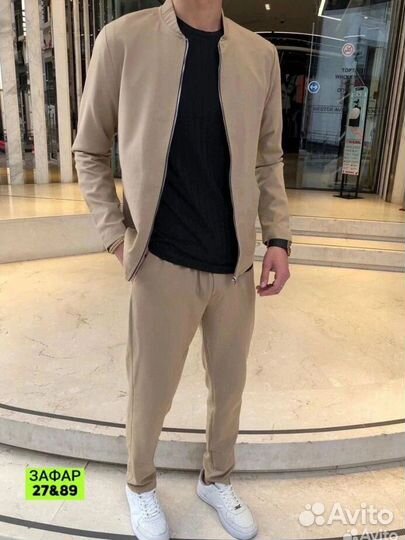 Костюм мужской 54-56 очень крутой