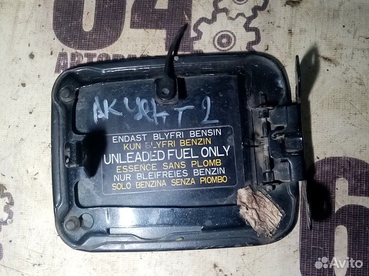 Лючок бензобака для Hyundai Accent 2