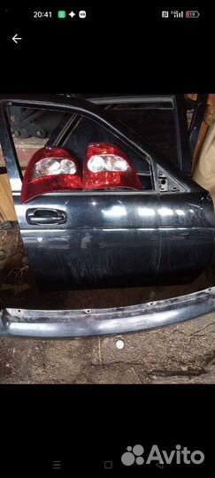 Бампер двери