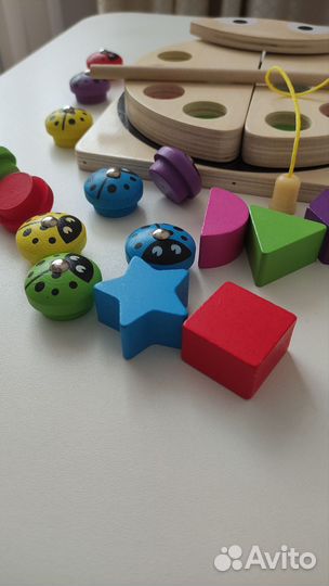 Деревянные развивающие игрушки для малышей