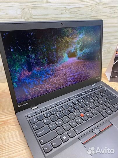 Европейский бизнес ультабук Lenovo X1 Carbon