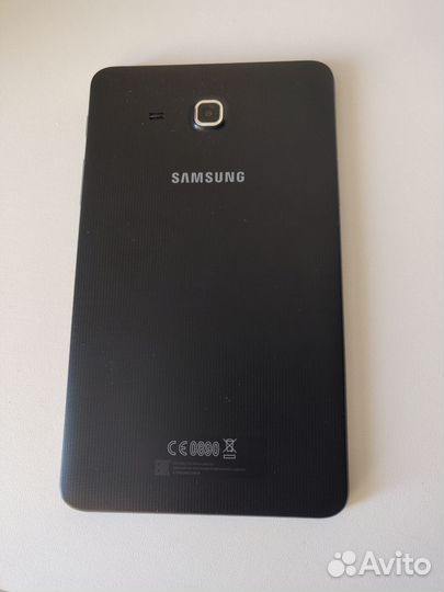 Планшет Samsung SM-T280