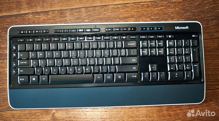 Microsoft Wireless Desktop 3000 Клавиатура + мышь