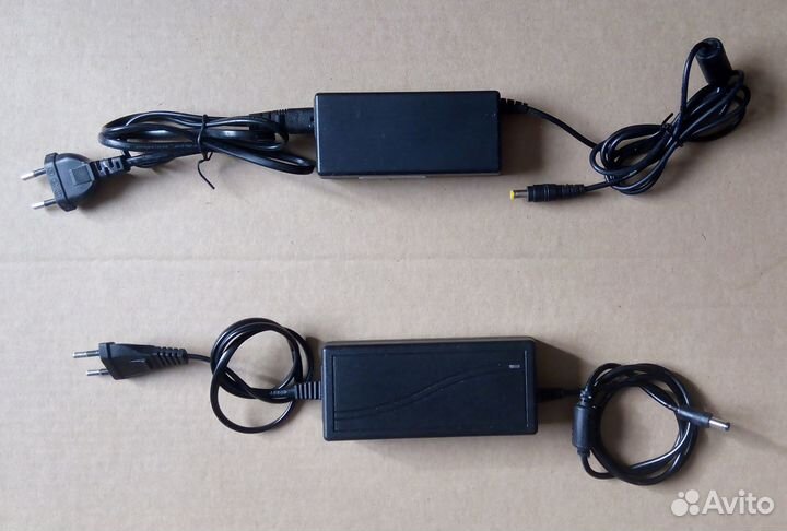 Блоки питания 16 В. 2,5 А, 12 В 4.5 А