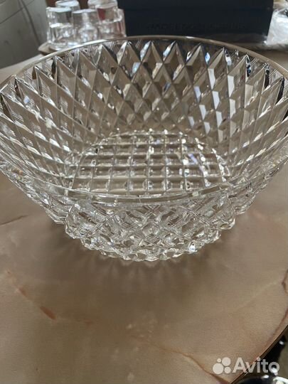 Хрустальная ваза