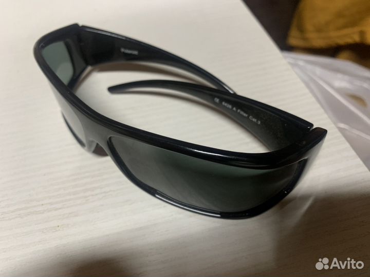 Солнцезащитные очки polaroid унисекс