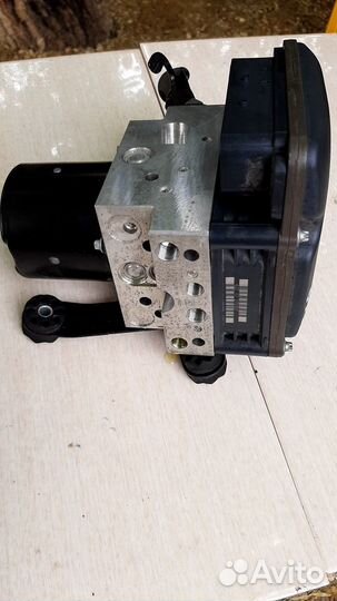 Блок DSC ABS BMW 5-Series 525I E60