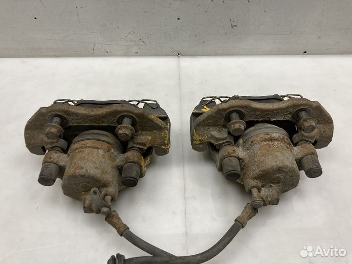 Суппорт передний Ford Focus 2 (1.8 бензин)