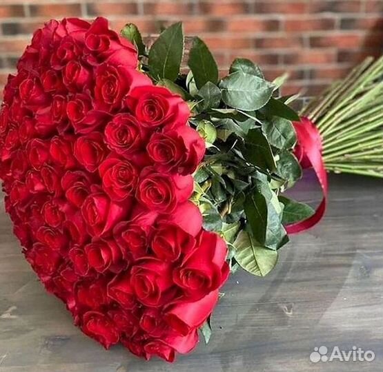 Высокие розы