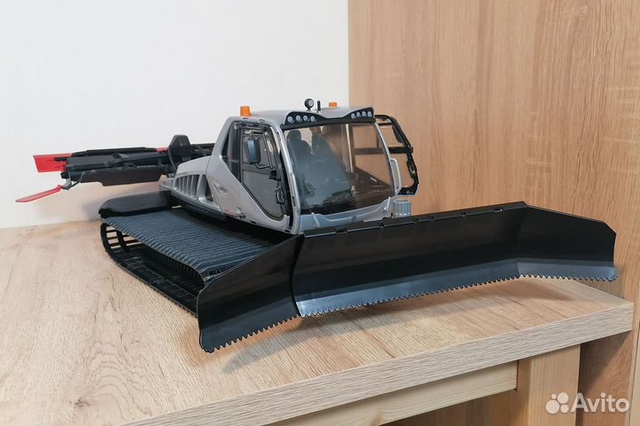 Bruder 02545 Ратрак