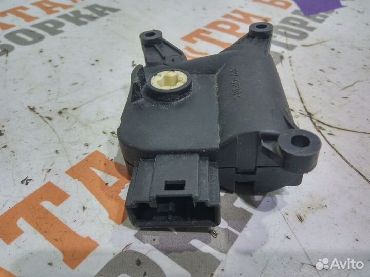 Сервопривод заслонки печки 3C0907511A Фольксваген