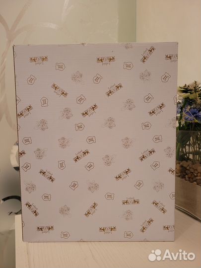 Статуэтка фарфор