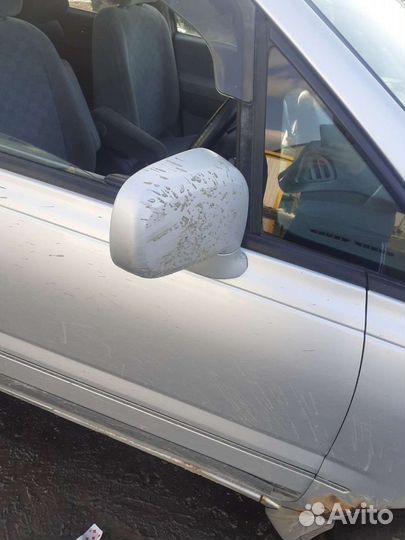 Зеркало Nissan Presage U30