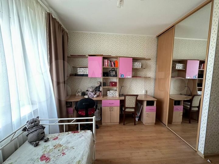 2-к. квартира, 59 м², 8/17 эт.