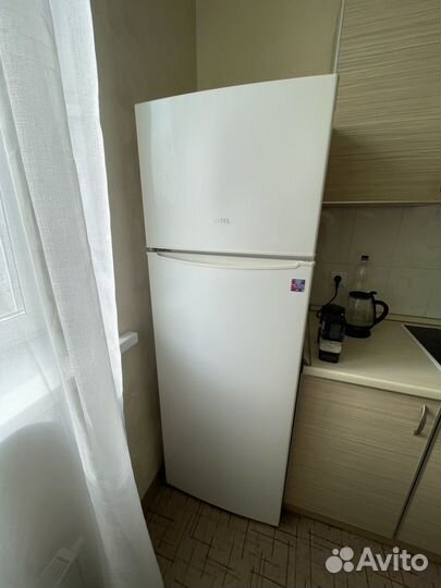 Холодильник на запчасти