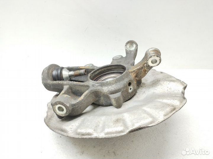 Кулак поворотный задний правый Mercedes-Benz