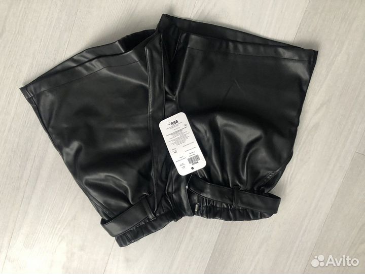 Шорты кожаные